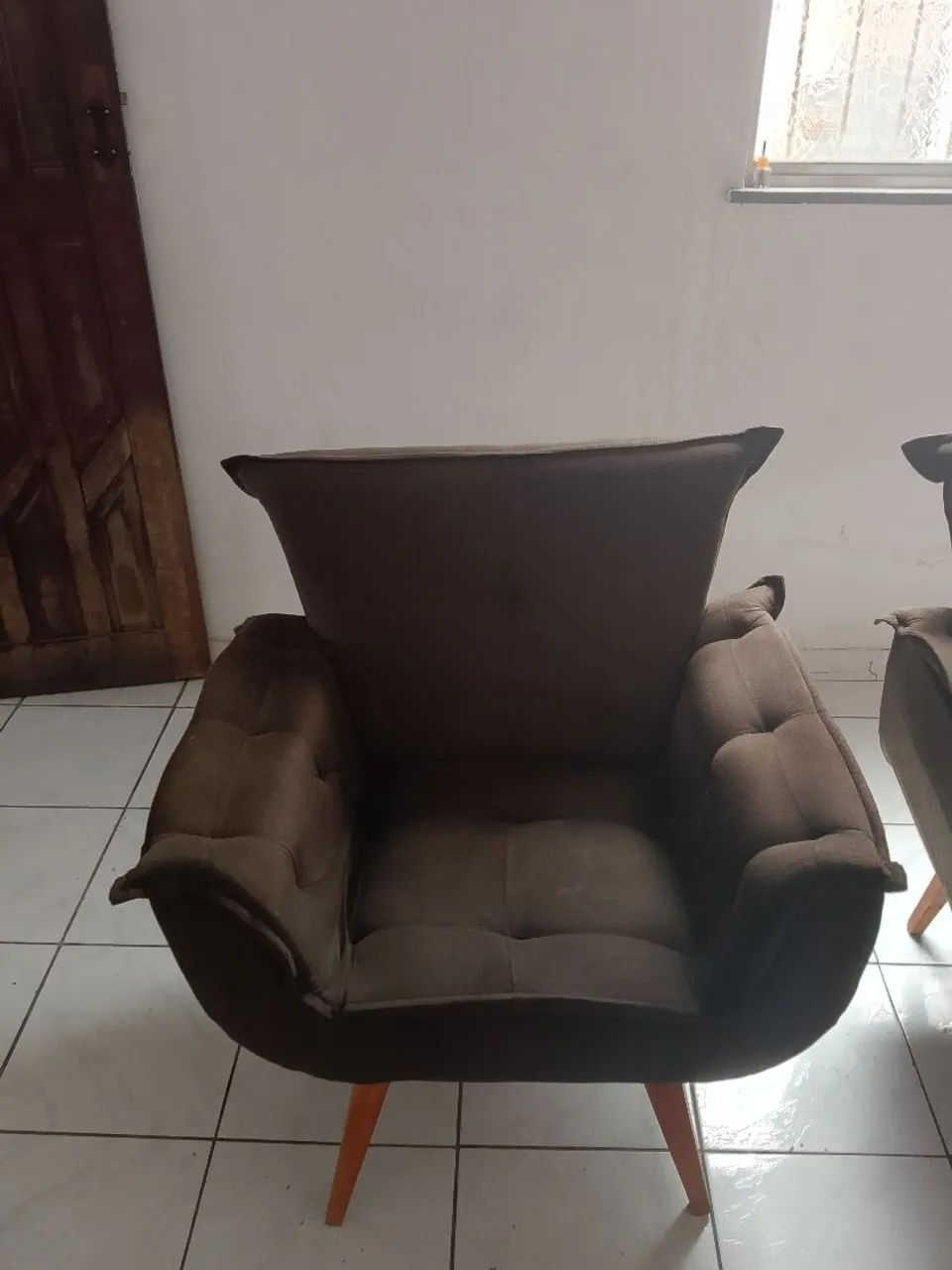 Vendo 2 poltronas 