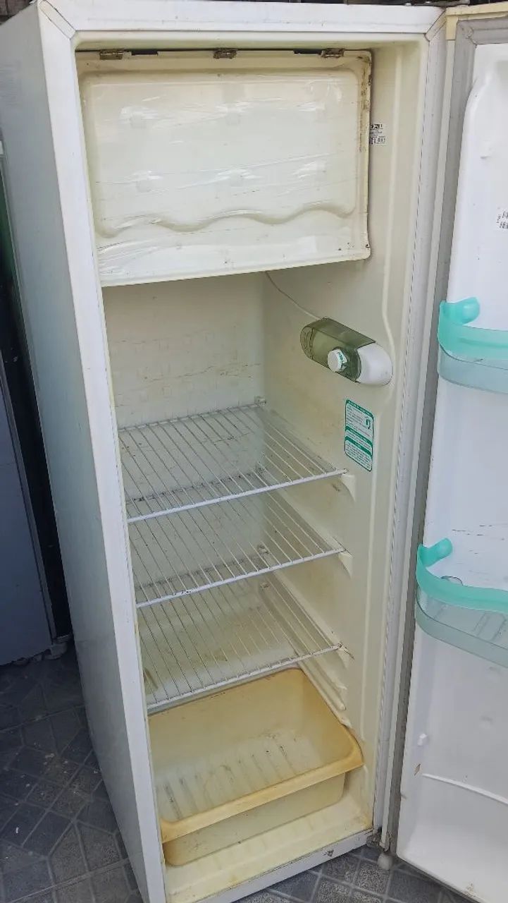 Geladeira Consul e microondas sansung - Foto 2