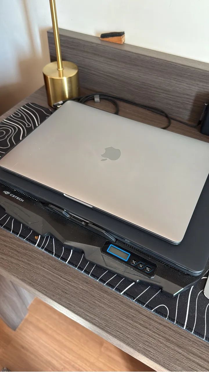 Macbook 13? A1708