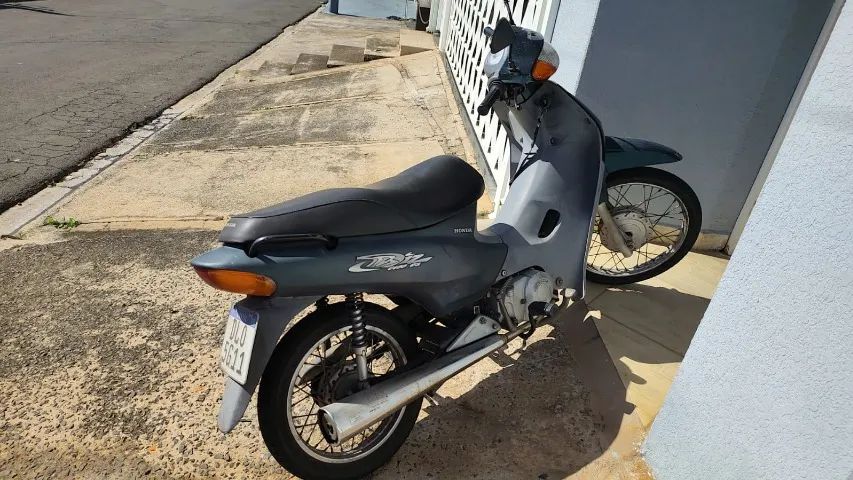 Vendo BIZ 100 2004  - Foto 2