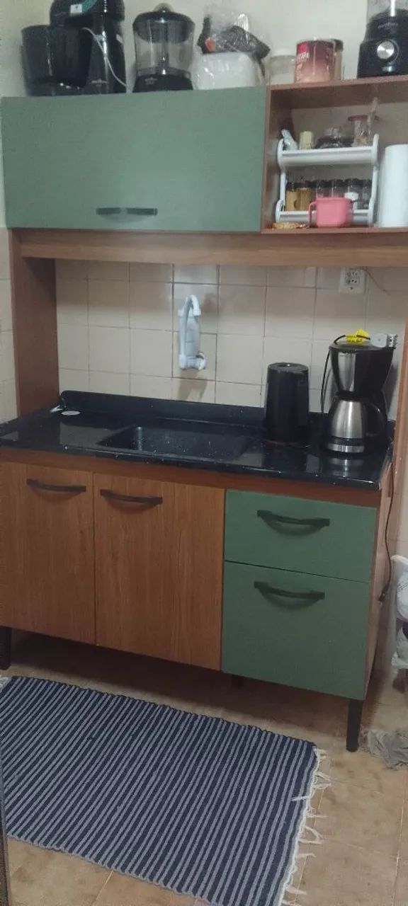 Cozinha compacta e balcão 