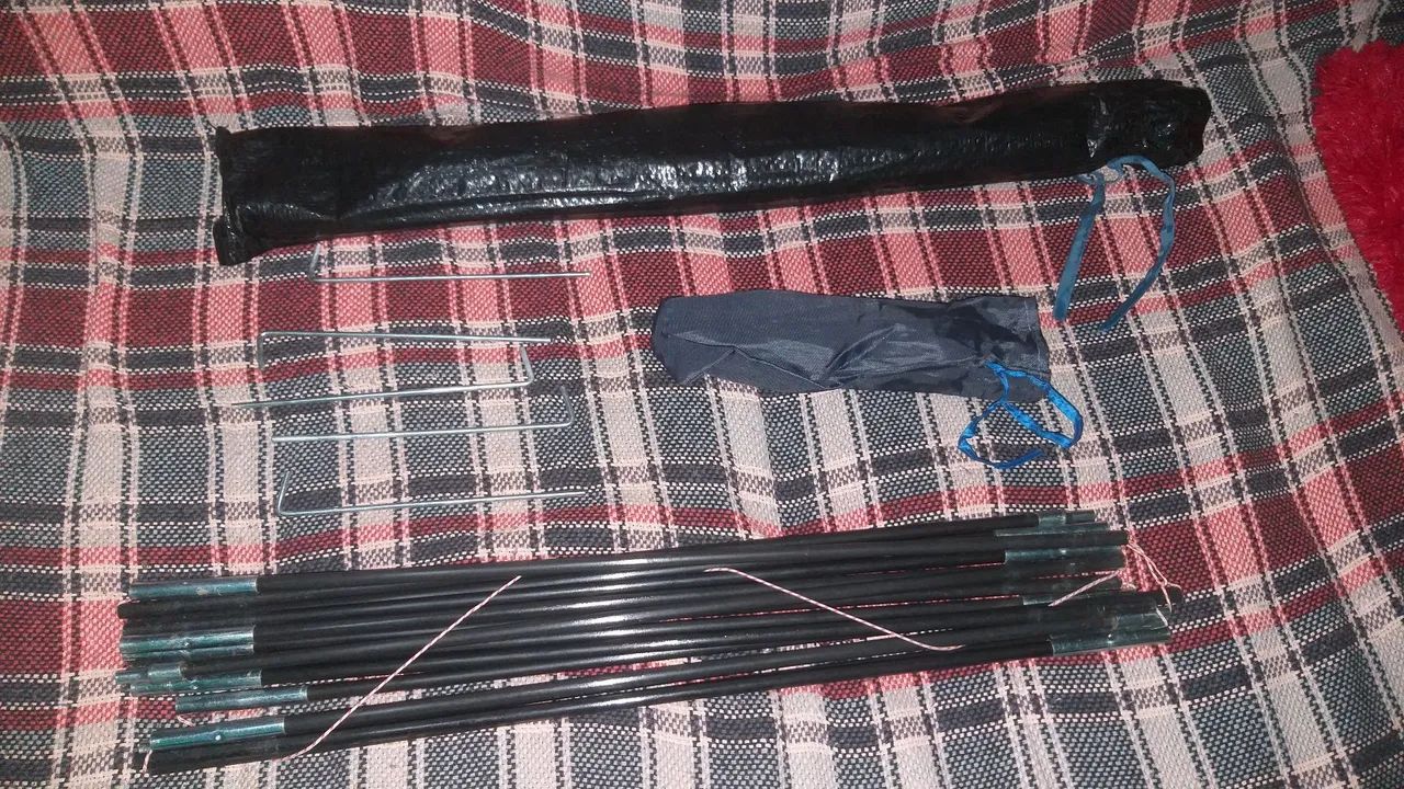 Barraca camping sem uso + mesa dobrável 2 banquetas - Foto 5