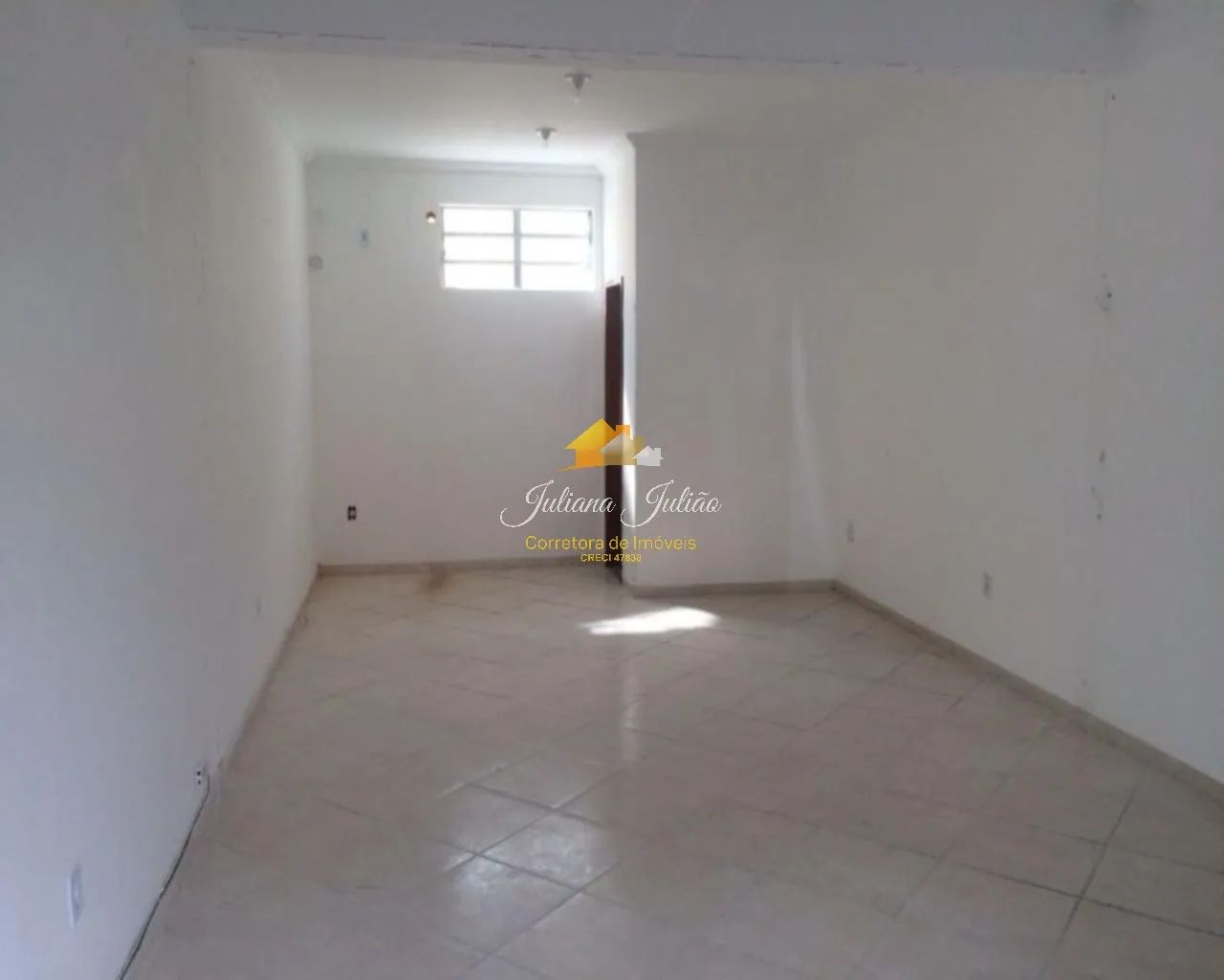 LOJA PARA LOCAÇÃO NO CENTRO DE RIO DAS OSTRAS. - Foto 2