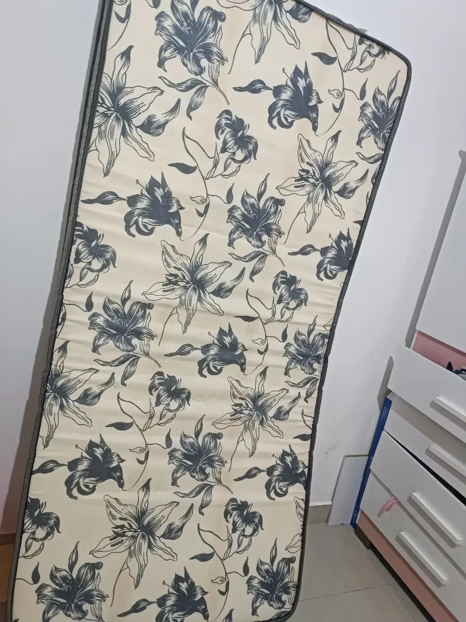 Colchão solteiro 88cm