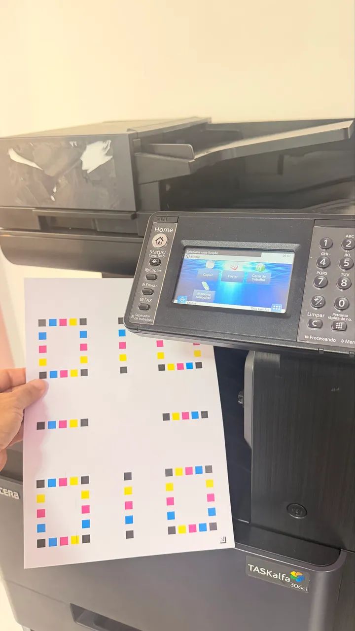 IMPRESSORA LASER COLORIDA - KYOCERA TASKalfa - Foto 4