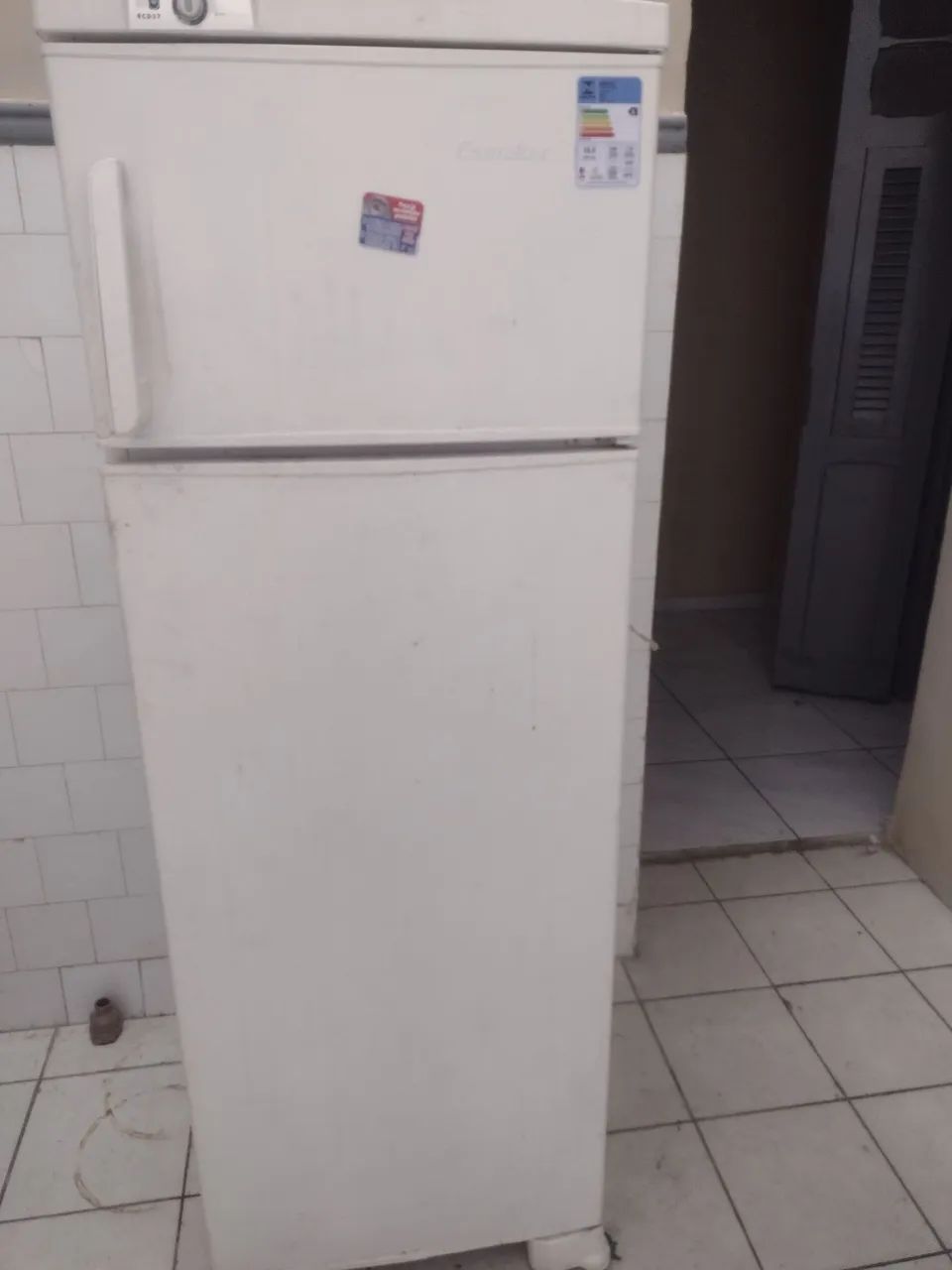  Vendo geladeira duplex 