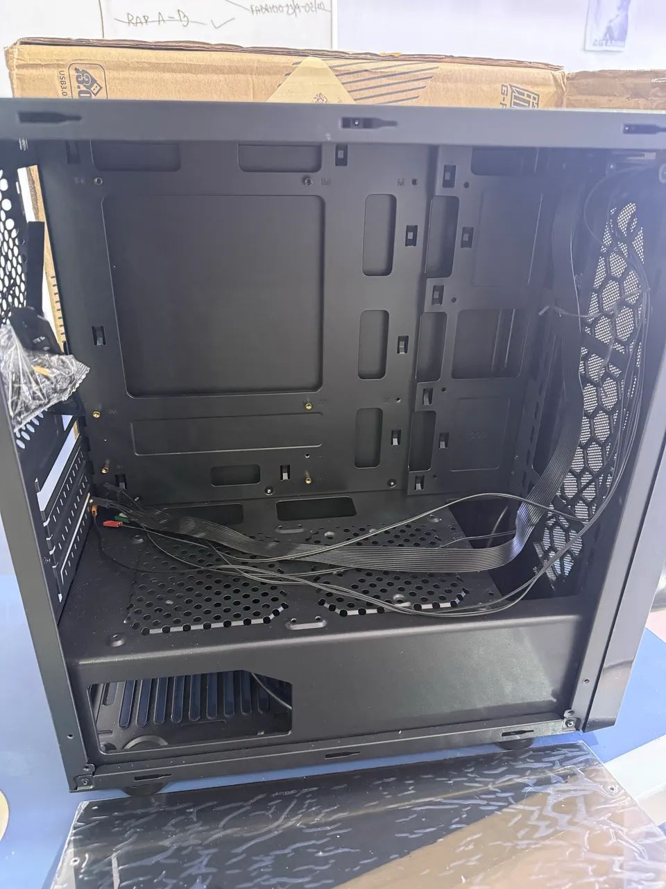 Gabinete Gamer  - Foto 4