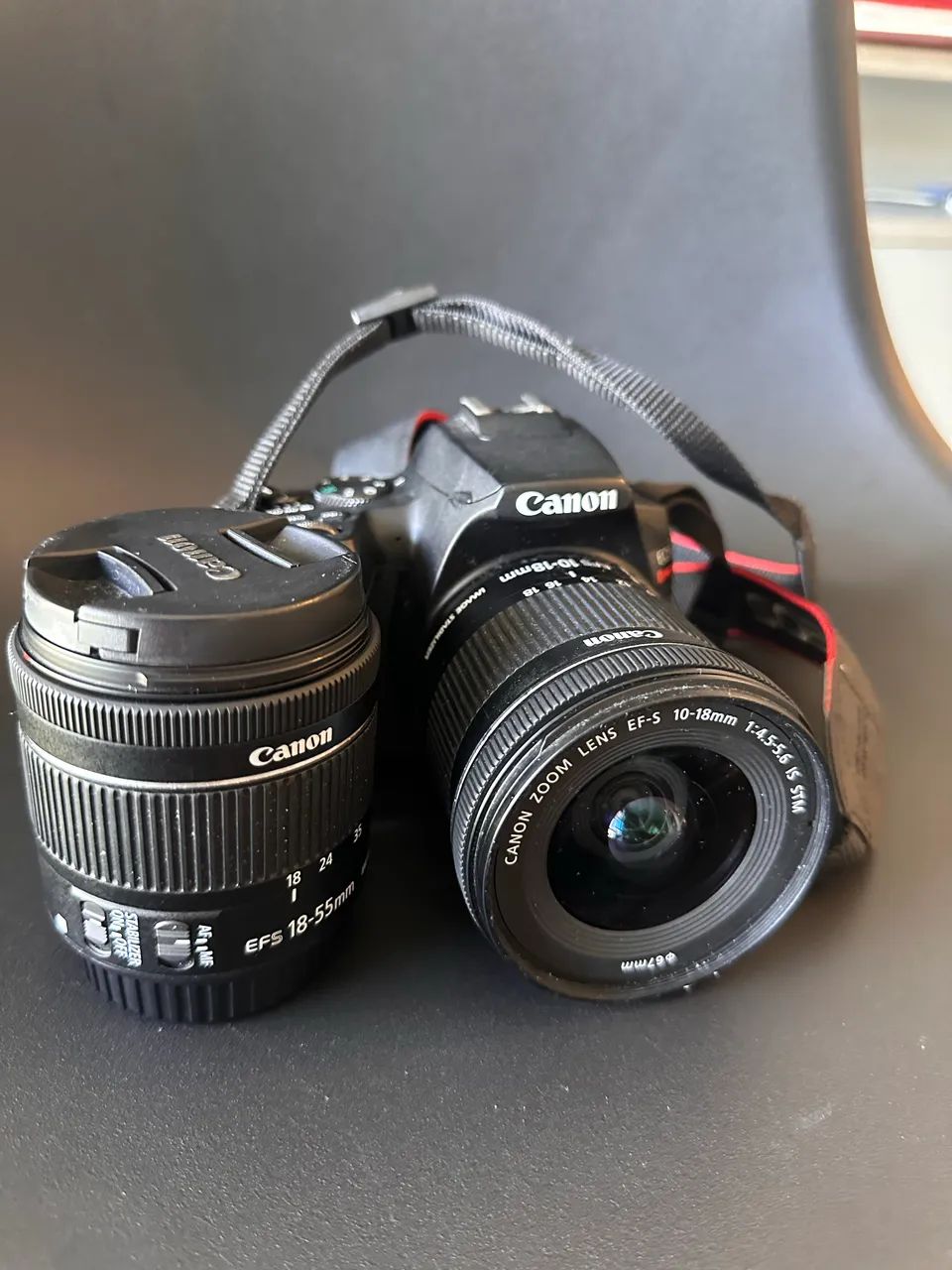 Canon EOS Rebel SL3 - Praticamente Nova!