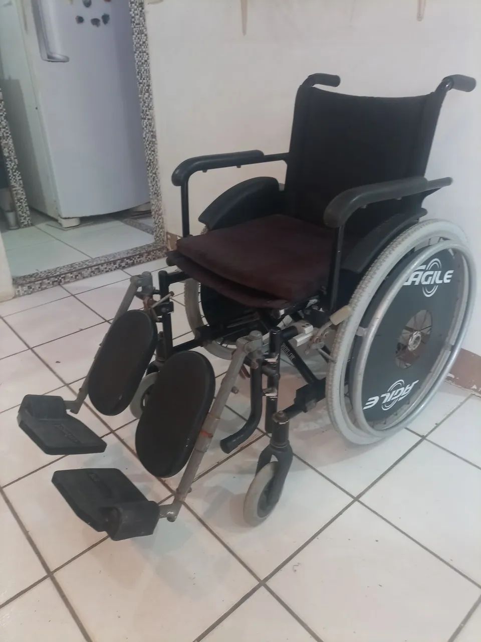 Cadeira de rodas  - Foto 4