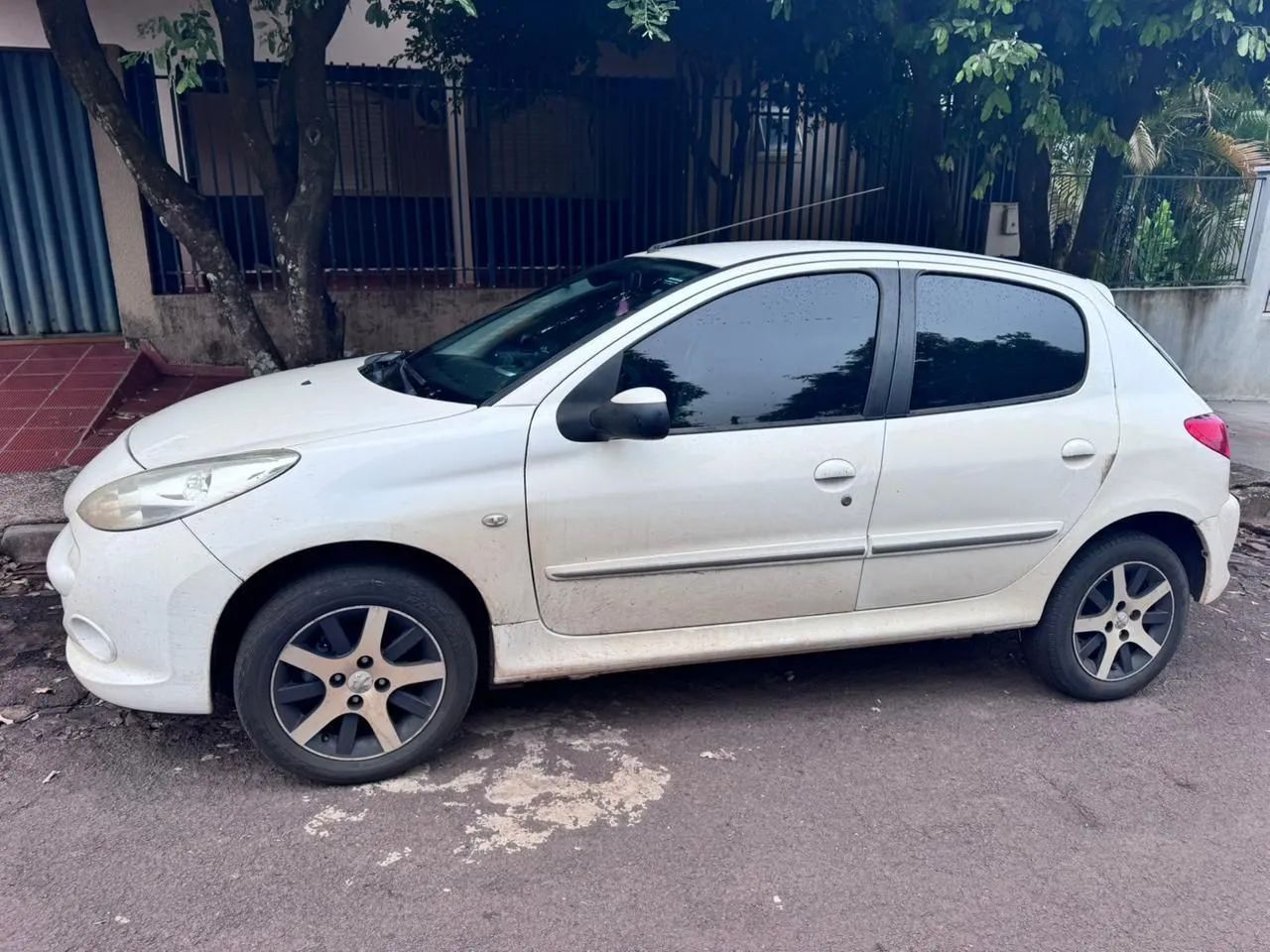 Peugeot 207 2013