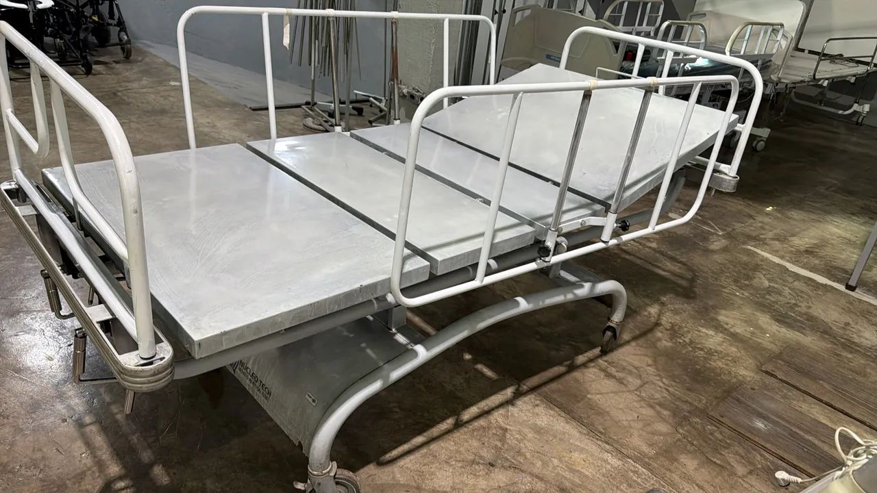 Cama hospitalar manual 2 manivelas