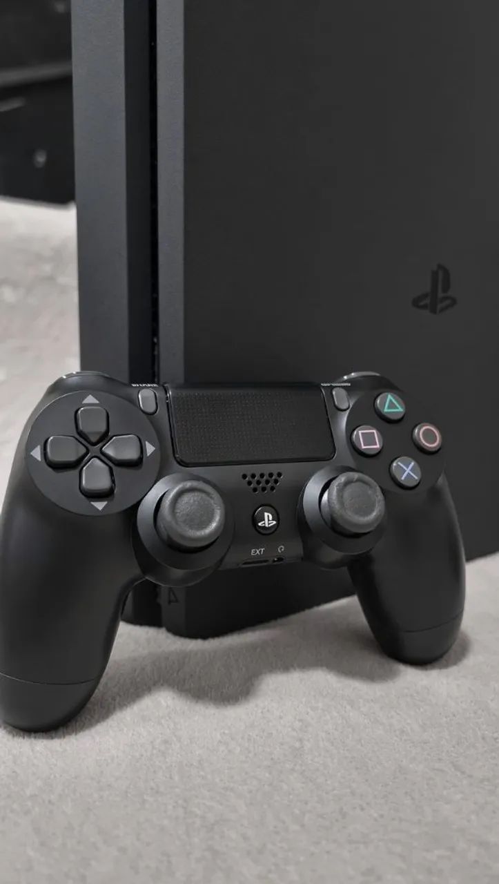 PS4 Slim com controle, câmera e 2 jogos - Foto 2
