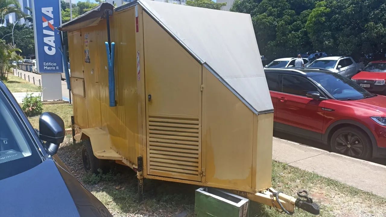Vende se um trailer  - Foto 2