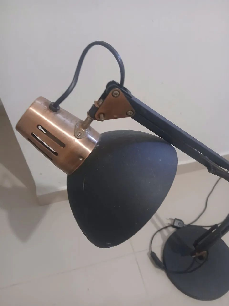 Luminária de mesa - Foto 4