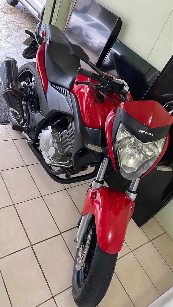 CB 300 - Foto 2