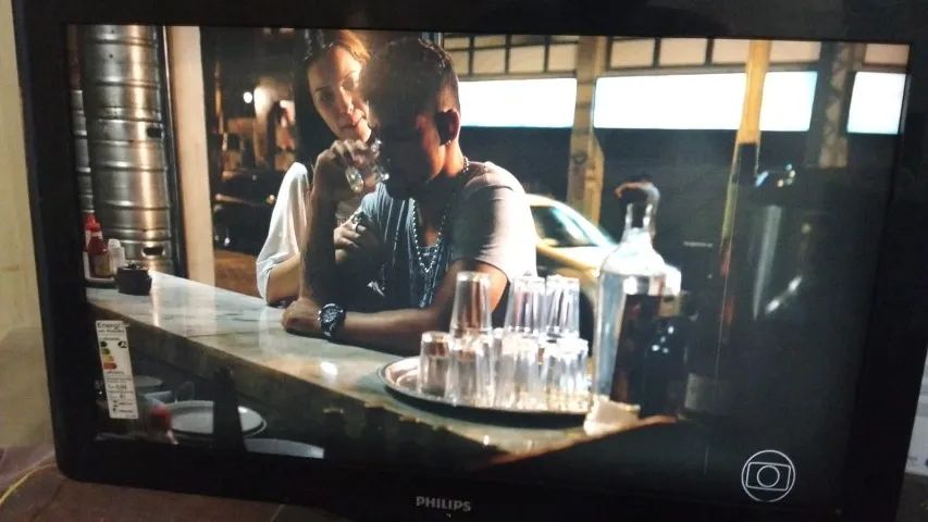 TV  - Foto 3