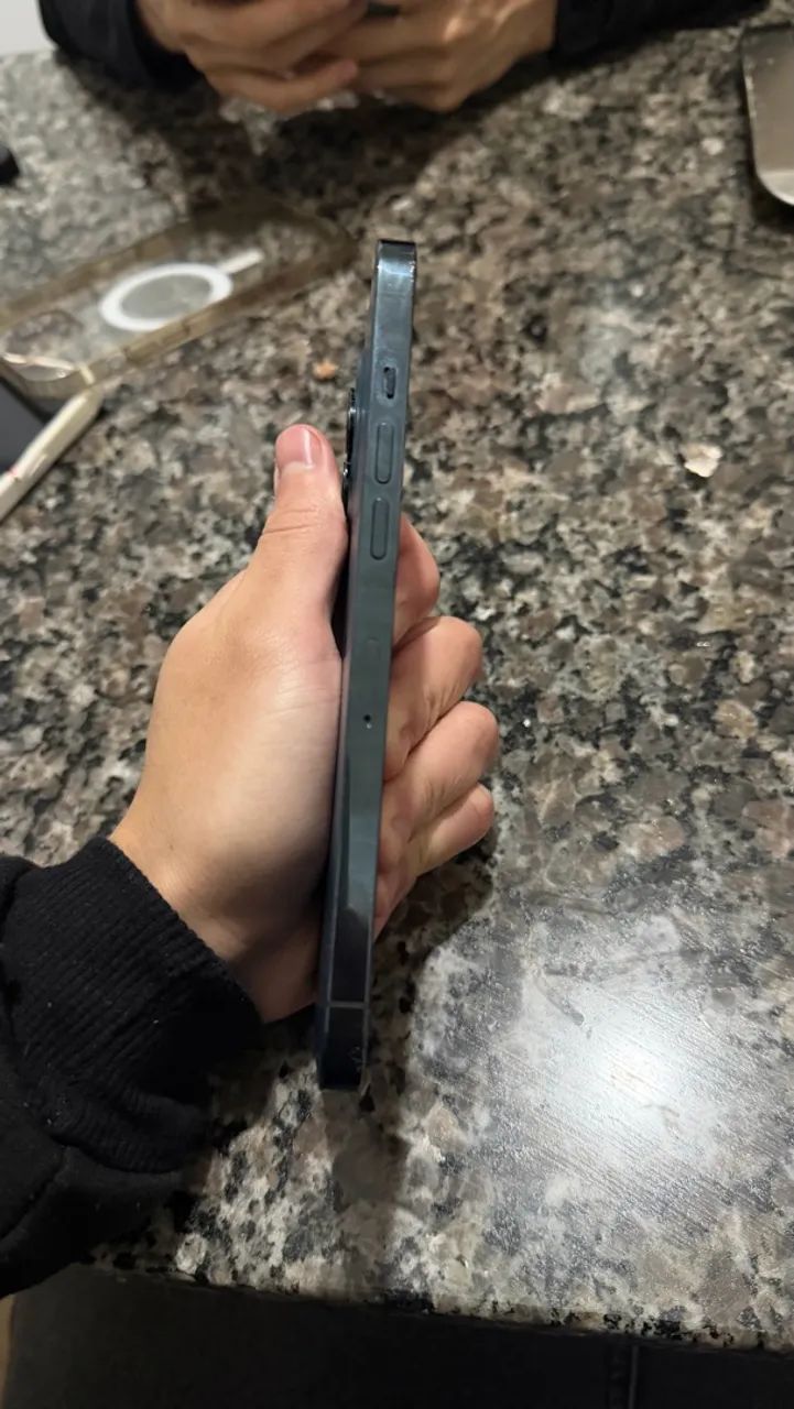 iPhone 12 Pro Max - Foto 2