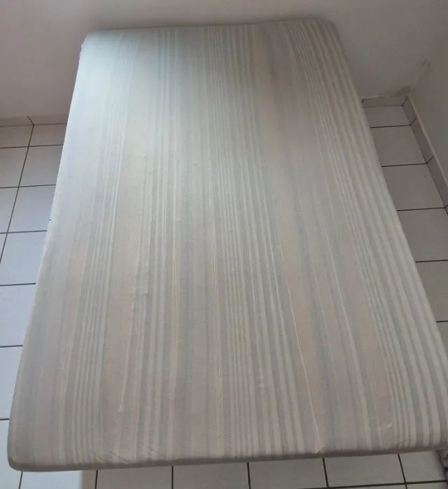 COLCHÃO DE CASAL - Foto 2