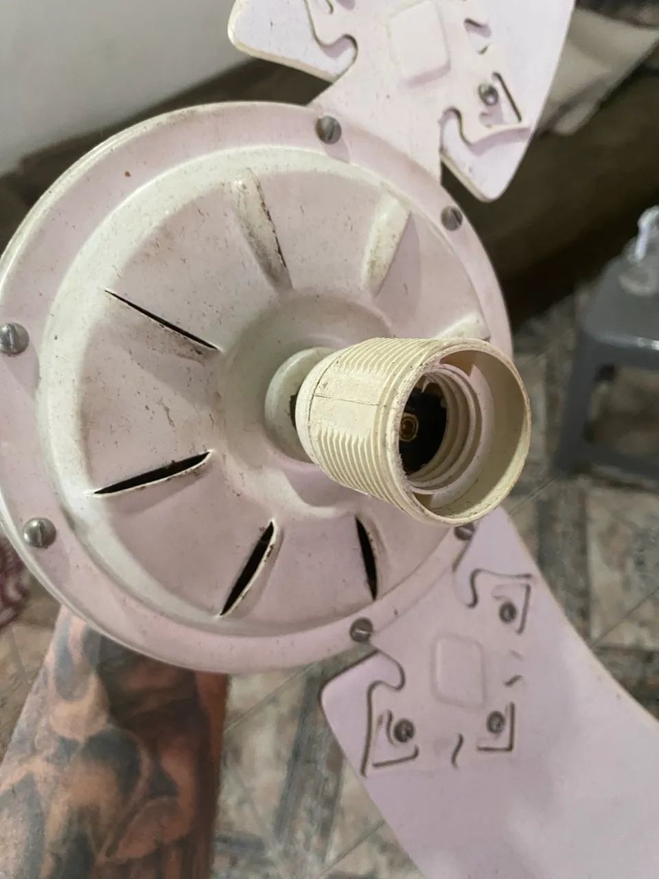 Ventilador de teto com soquete para lâmpada - Foto 3