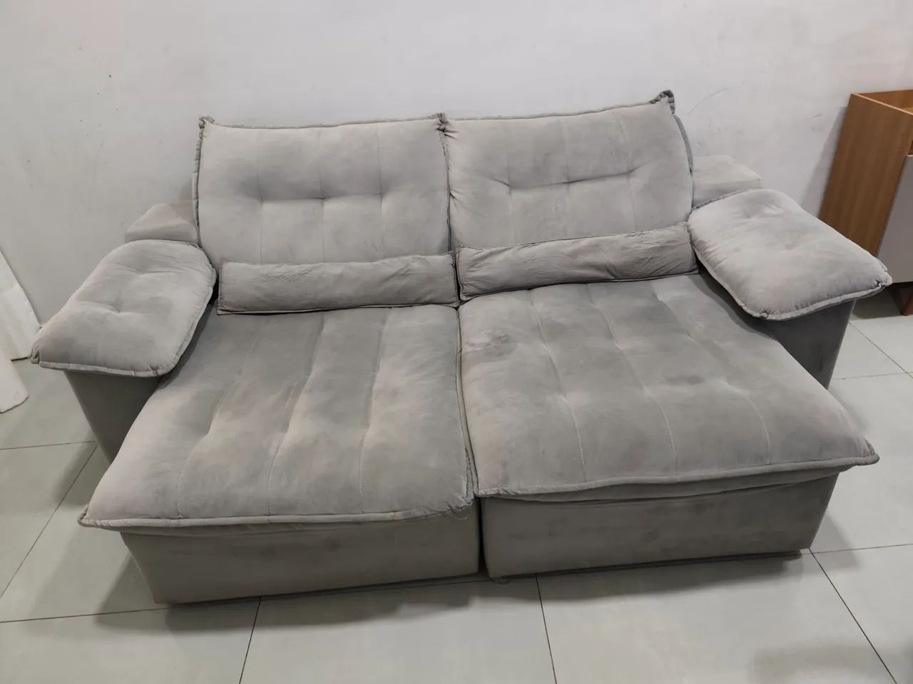 Sofá Retrátil Cinza - Foto 3