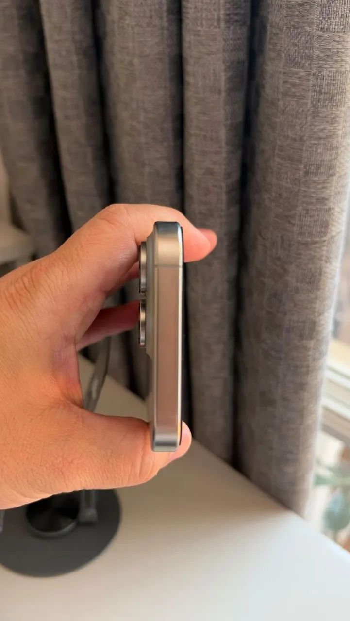 IPhone 16 Pro 256 GB - Foto 4