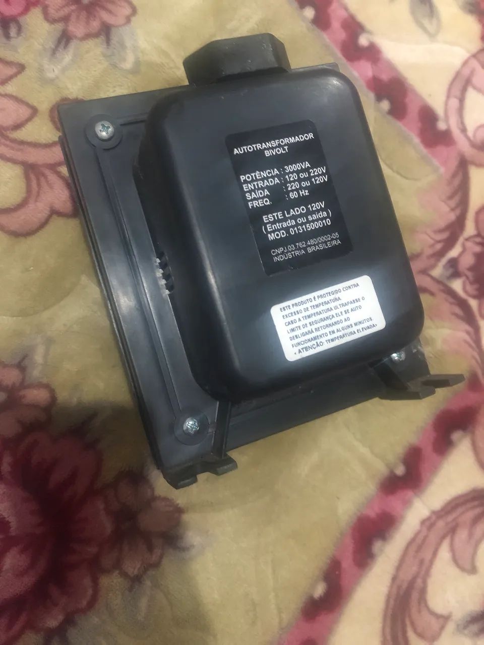 Auto transformador BIVOLT