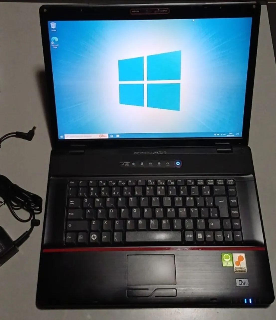 Notebook Microboard Centturion - Win 10 Pro ativado - 4 GB - HD
