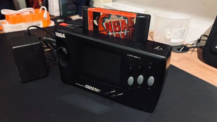 Sega Genesis NOMAD - IMPECÁVEL - RARÍSSIMO - Foto 4