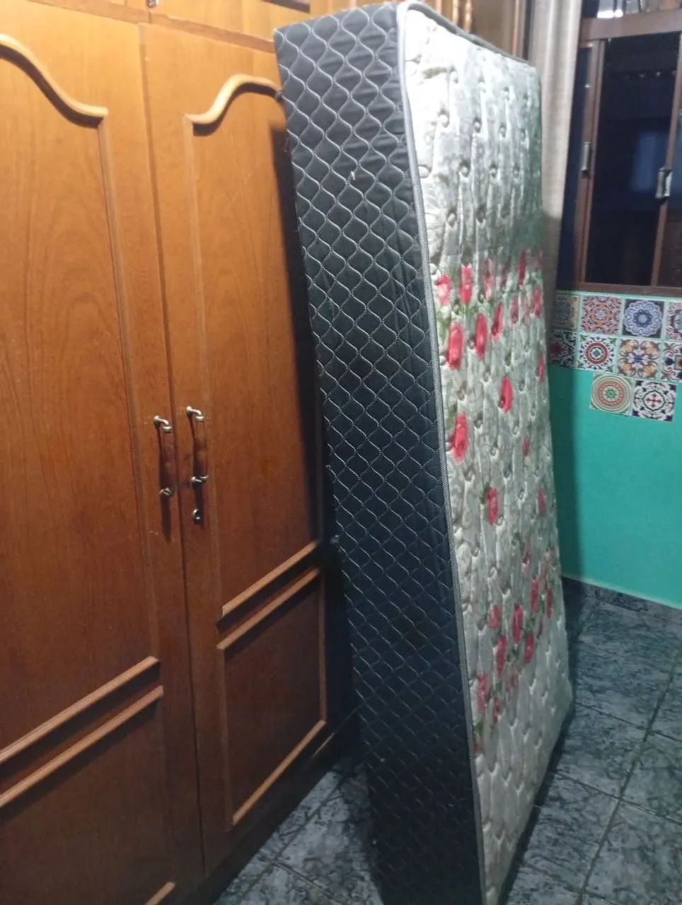 Colchão de mola com rodinhas  - Foto 4