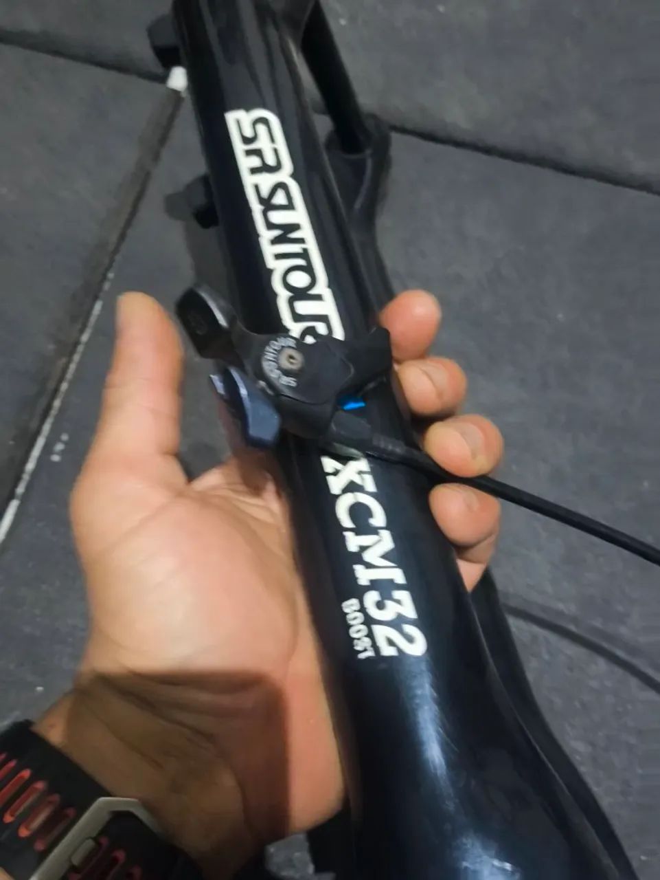 Suspensão BOOST trava guidão XCM30 - Foto 4