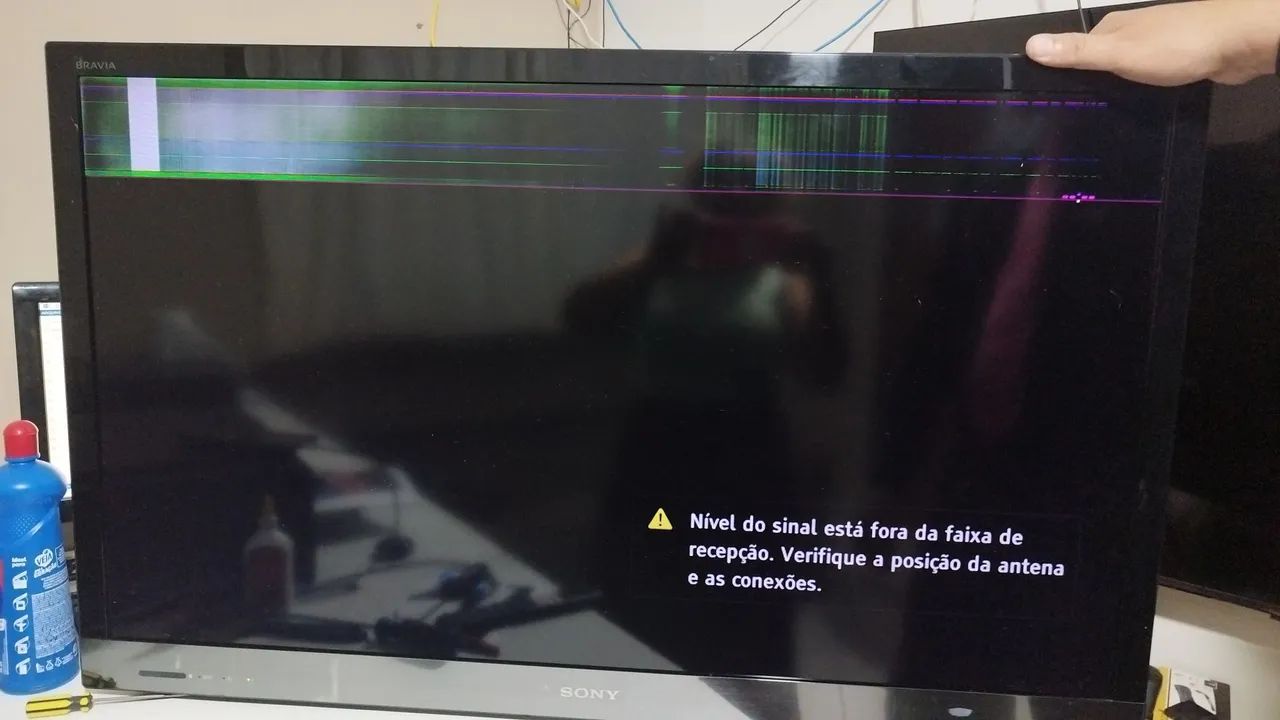 Vendo uma TV Sony Bravia 43" polegadas para conserto - Foto 5