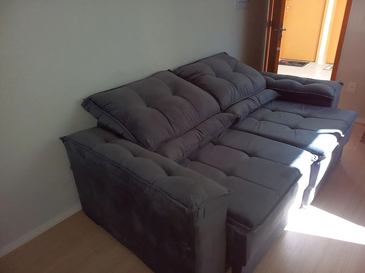 Sofá cama Vipon cinza, nunca usado, novinho. - Foto 4