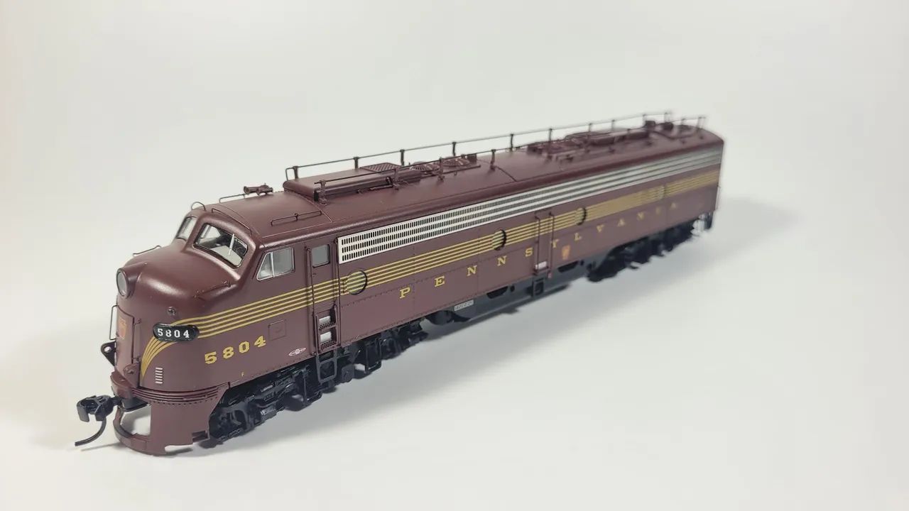 Locomotiva HO WalthersProto E8A-A Pennsylvania #5804