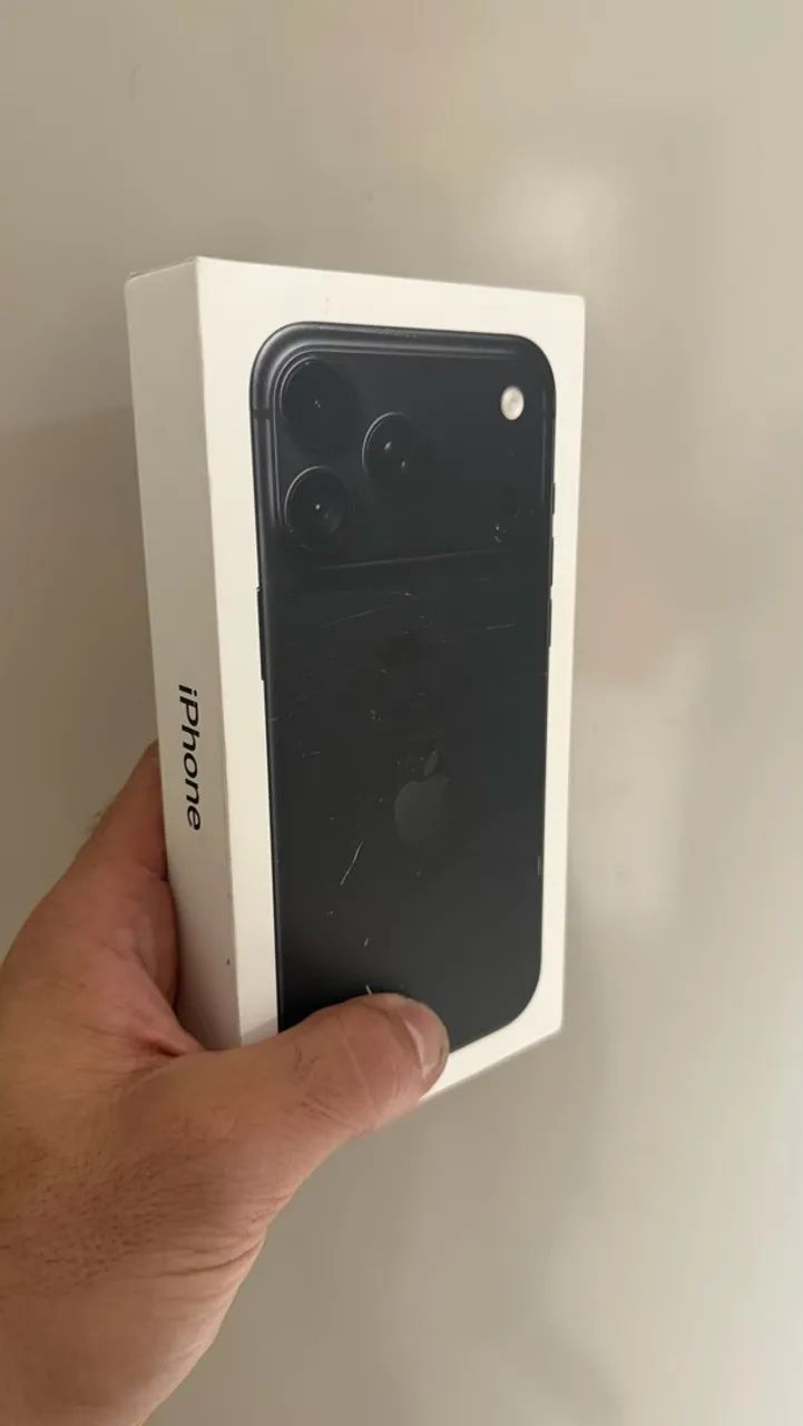 Iphone 18 pro max 256 gb black  - Foto 4