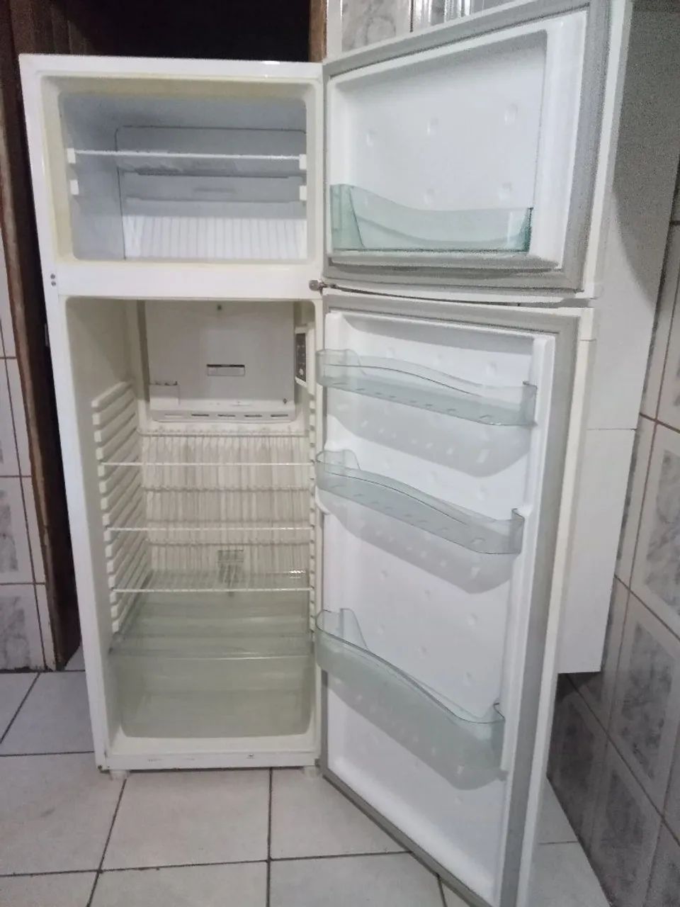Geladeira Consul 