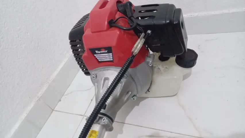 Roçadeira e Serra Eletrica - Foto 2