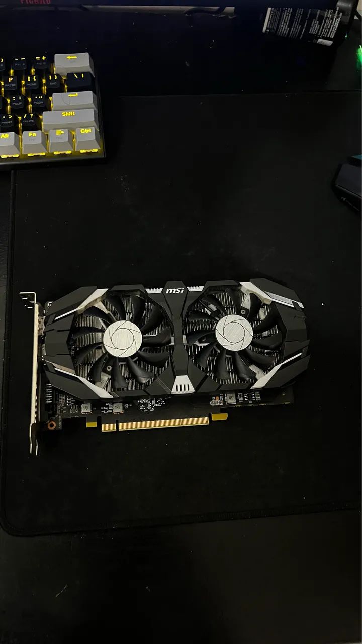 Placa GTX 1050 Ti 4g