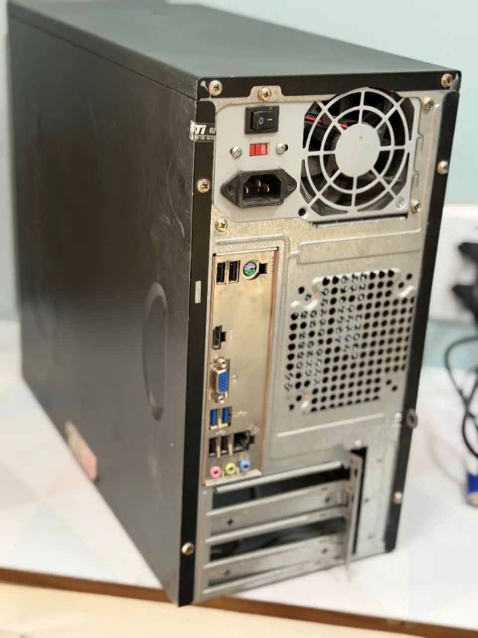 CPU de Mesa Intel Core i3 / 4GB RAM / HD 320GB - Funcionando 100%   - Foto 3