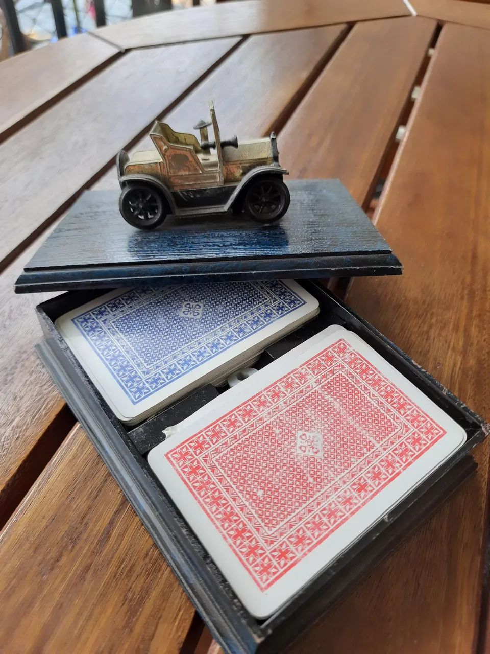 Caixa de madeira para cartas baralho - Foto 2