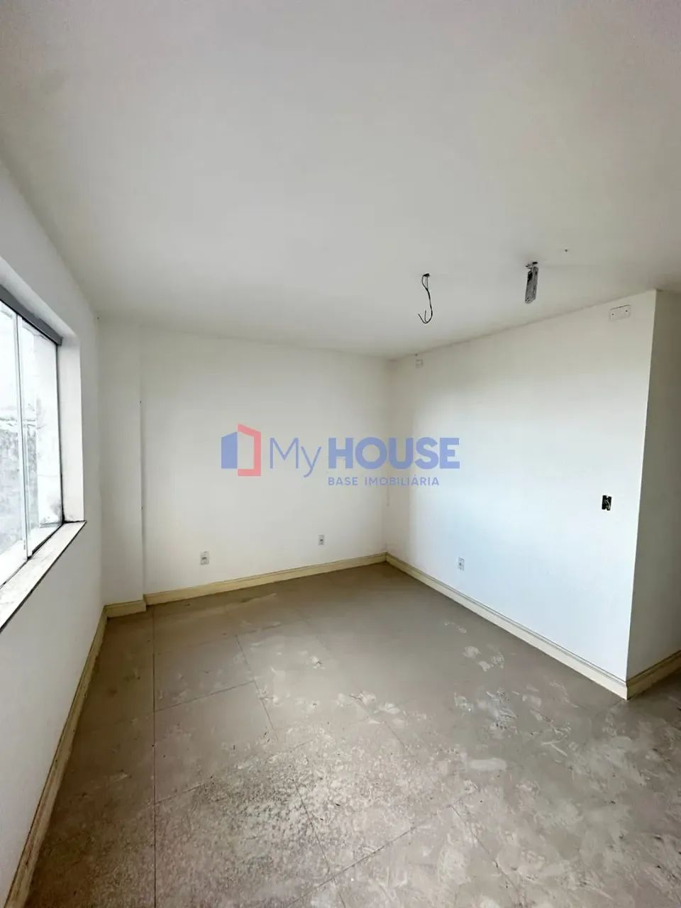 Sala comercial em prédio no centro de Ilhéus para venda ou locação, Centro, Ilhéus, BA - Foto 4
