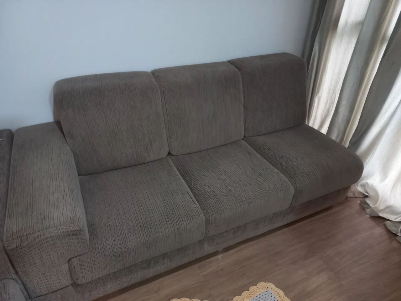 Vendo um sofá usado em otimo estado.  - Foto 4