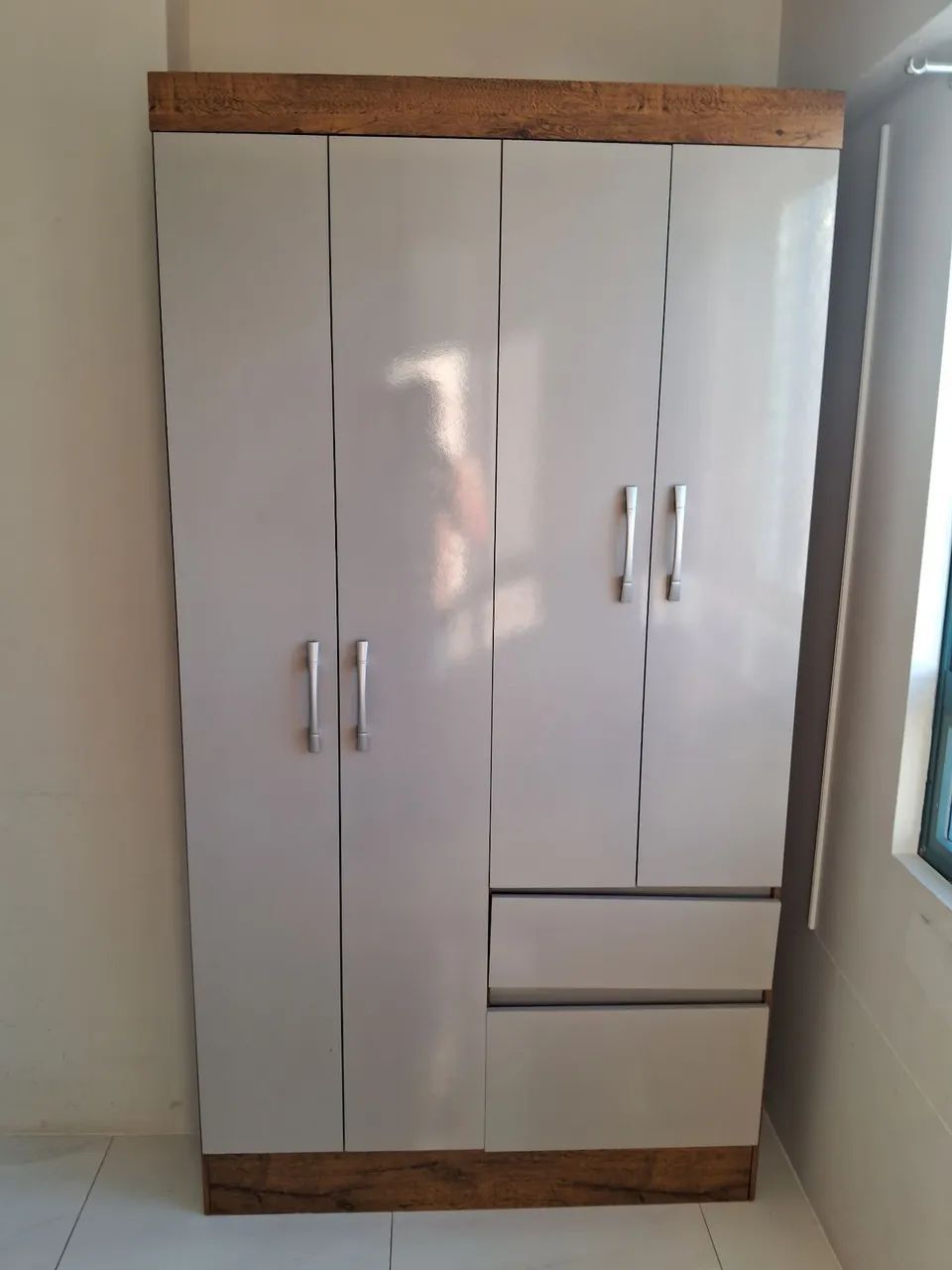 Guarda roupas 