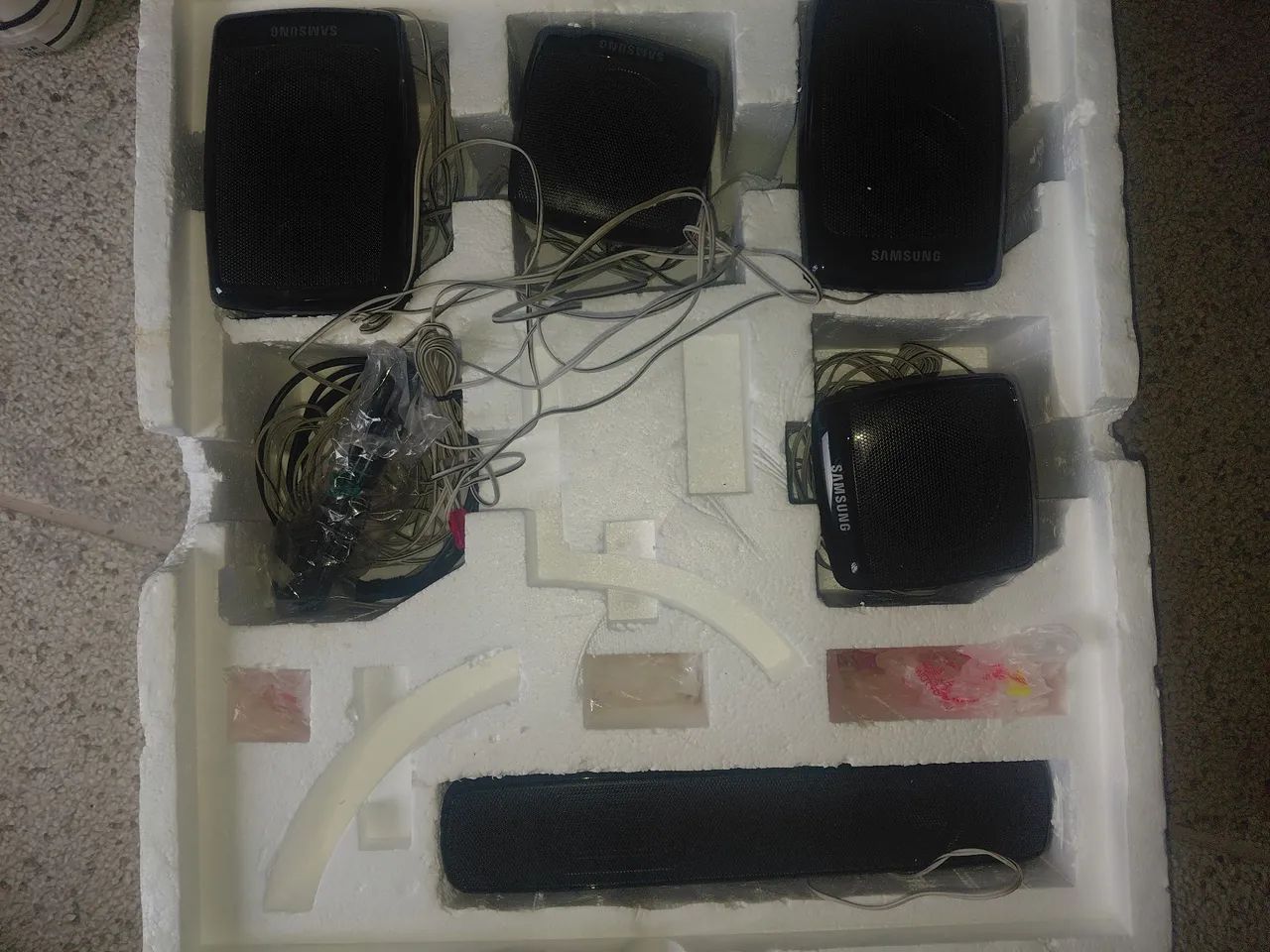 Home  cinema  system  - Foto 4