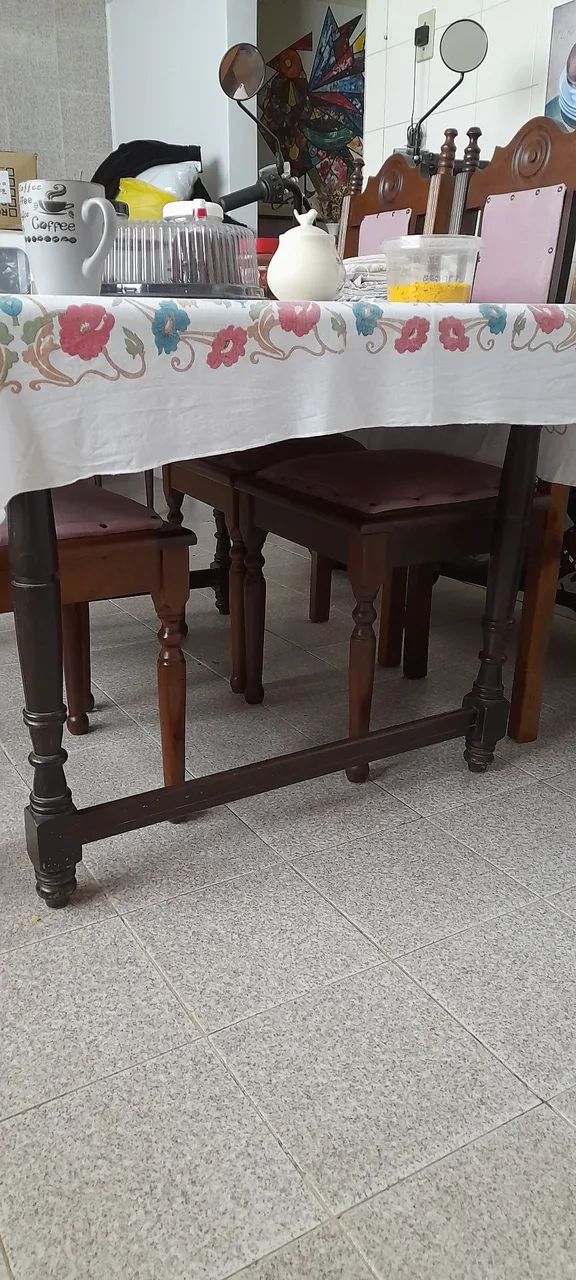 Mesa de cozinha antiga vintage