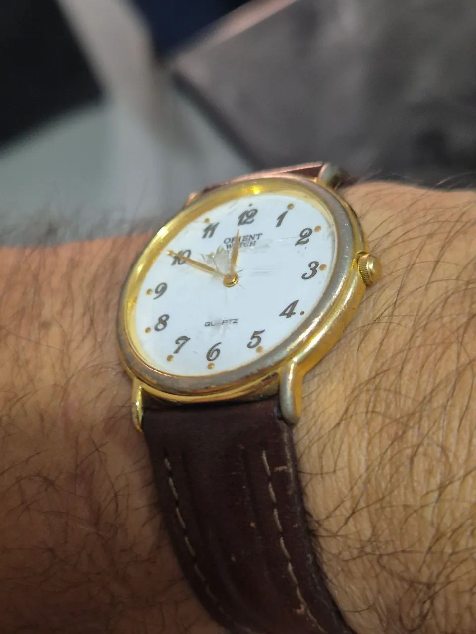 Relógio ORIENT VINTAGE DOURADO  À QUARTZ  -  ÓTIMO ESTADO - Foto 5