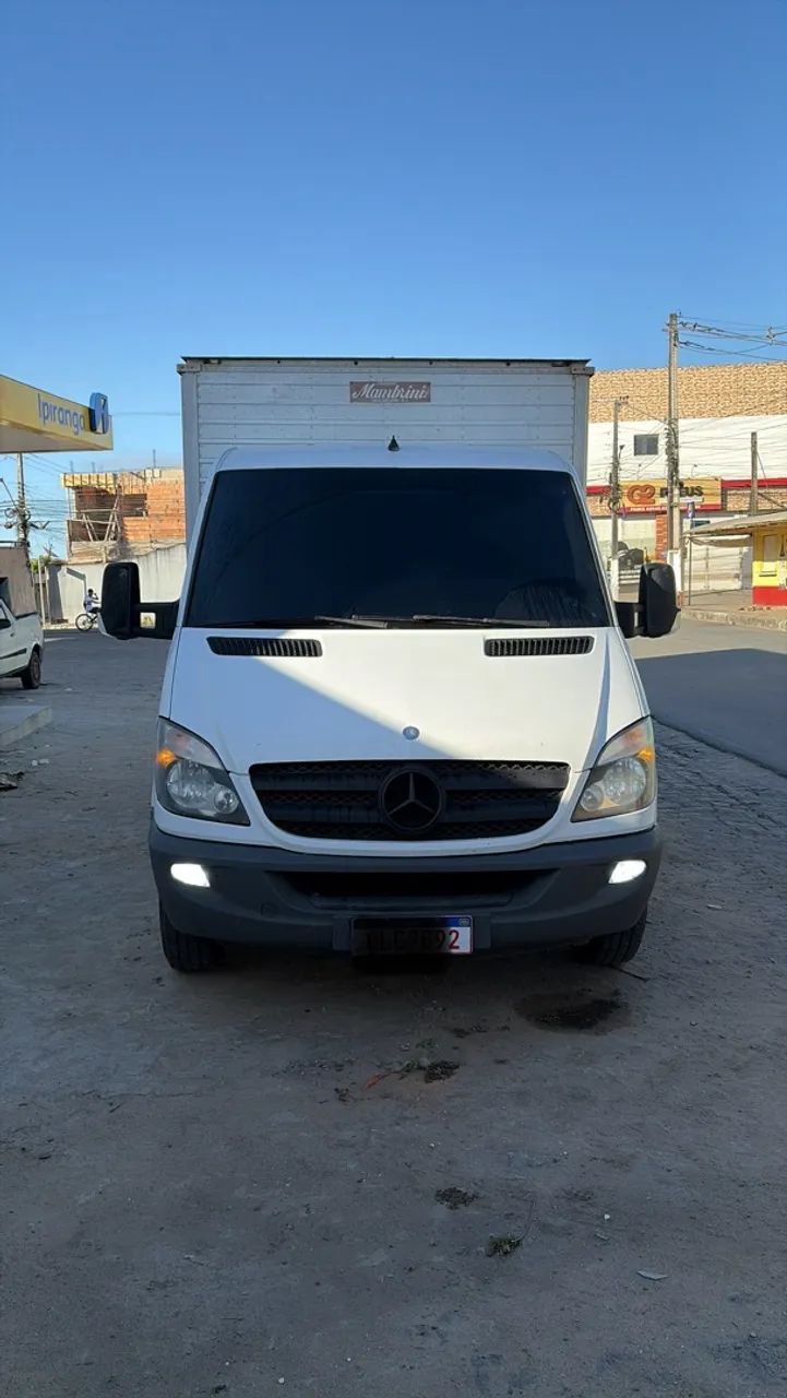 Mercedes-Benz Sprinter 415 Furgão Curto T.b. 2.2 Dies. 2015