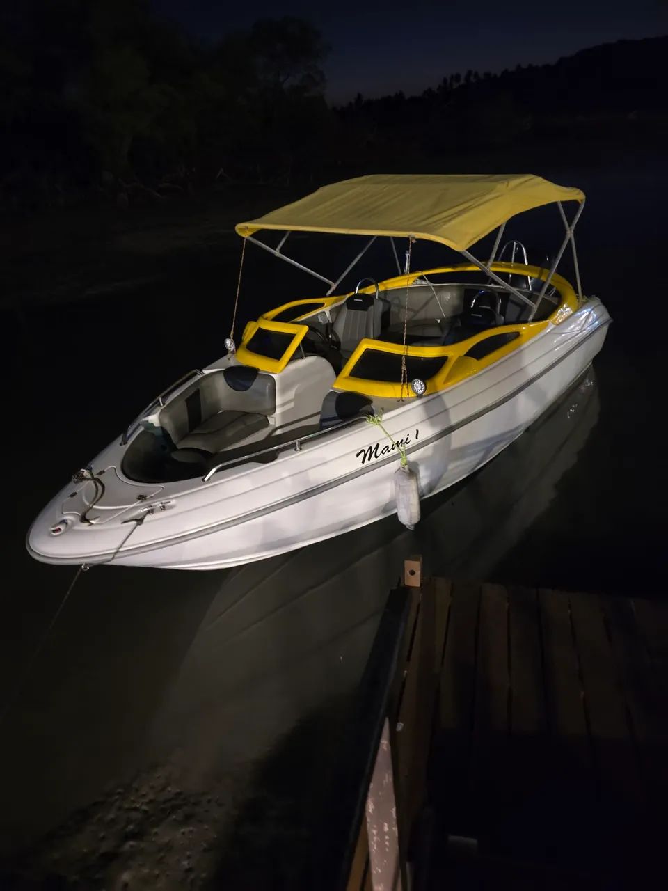 Lancha 23 Pés Yamaha 150 HP 4T | 400 Horas | Direção Hidráulica  - Foto 4