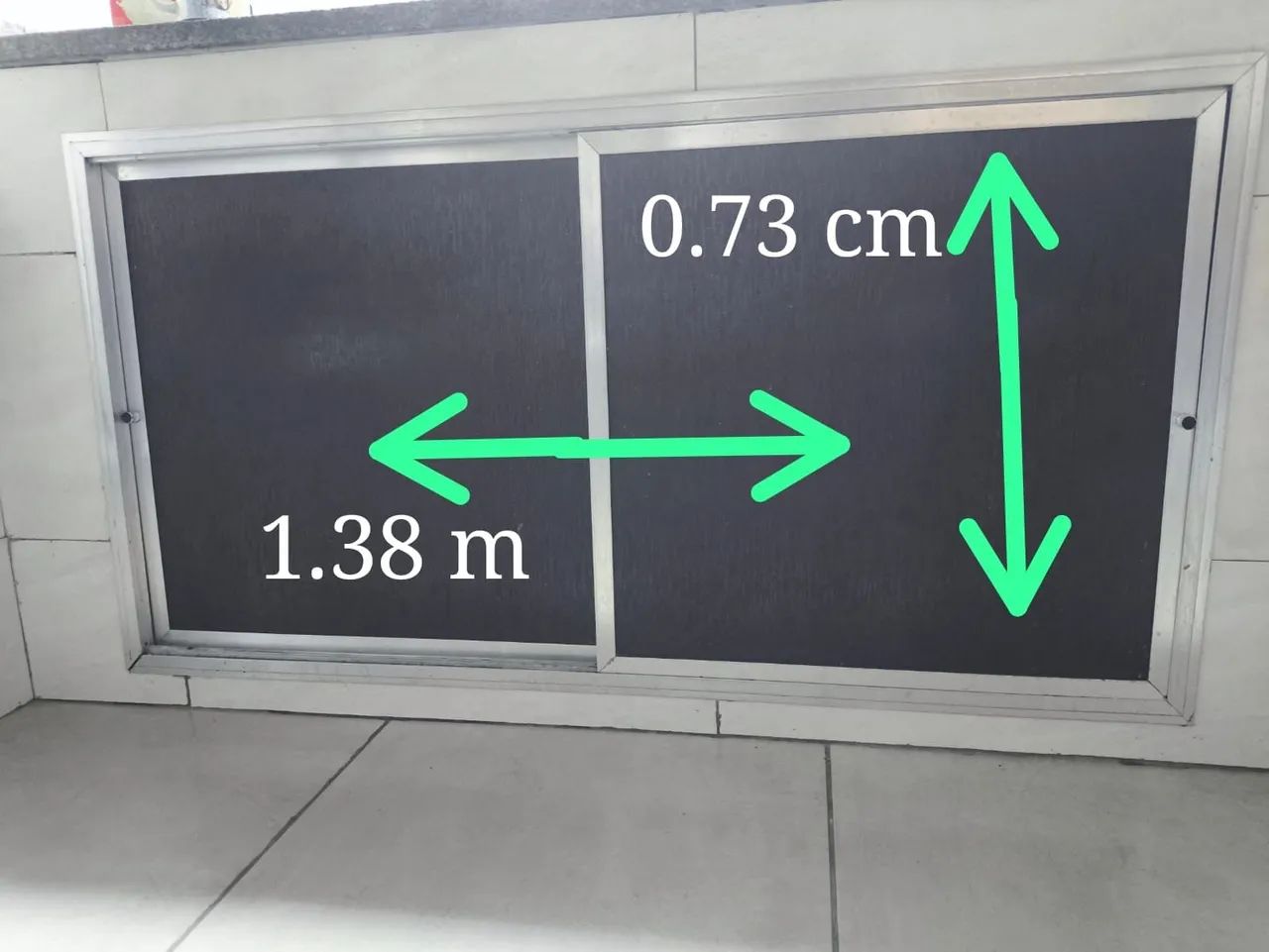 Porta em alumínio para Pia 