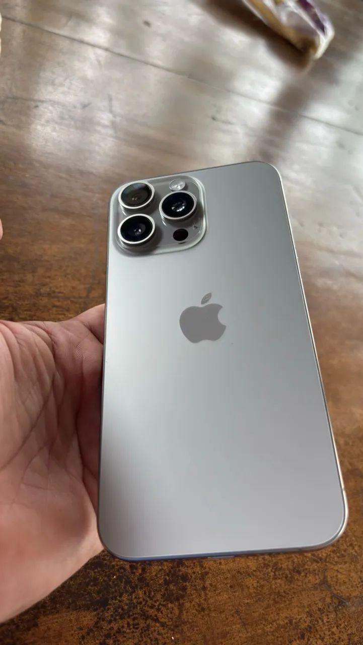 iPhone 15 pro Max impecável 