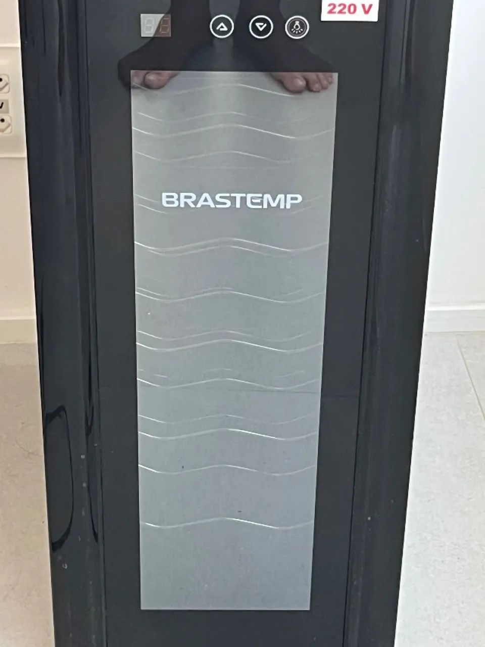 Adega Brastemp 